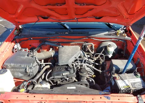 2008 Toyota Tacoma z USA, uszkodzony, nr VIN 5TENX22N38Z528424